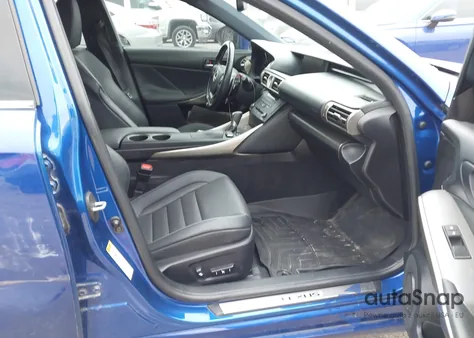 2016 Lexus Is 200T z USA, uszkodzony, nr VIN JTHBA1D2XG5031453